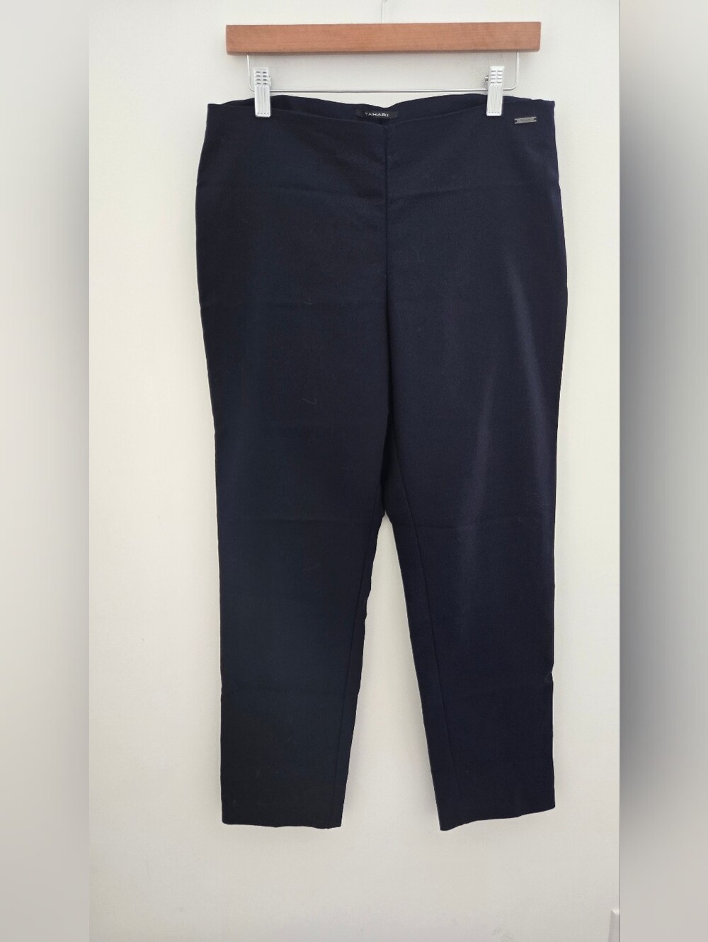 Tahari Navy Slim Fit Pull-On Ankle Pants Size 10
